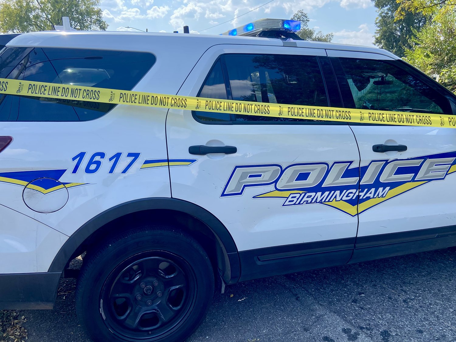 2 injured in separate afternoon shootings in Birmingham