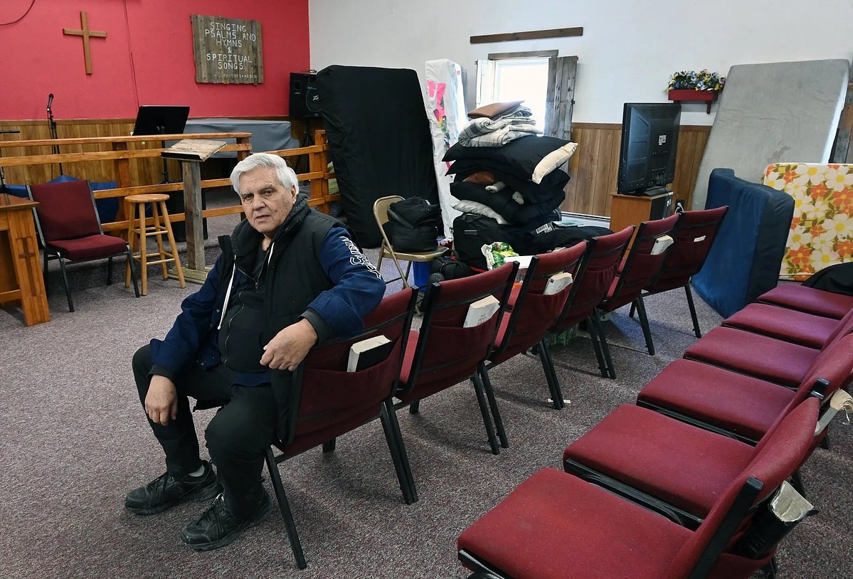Skowhegan tells church-run homeless shelter its residents have to go
