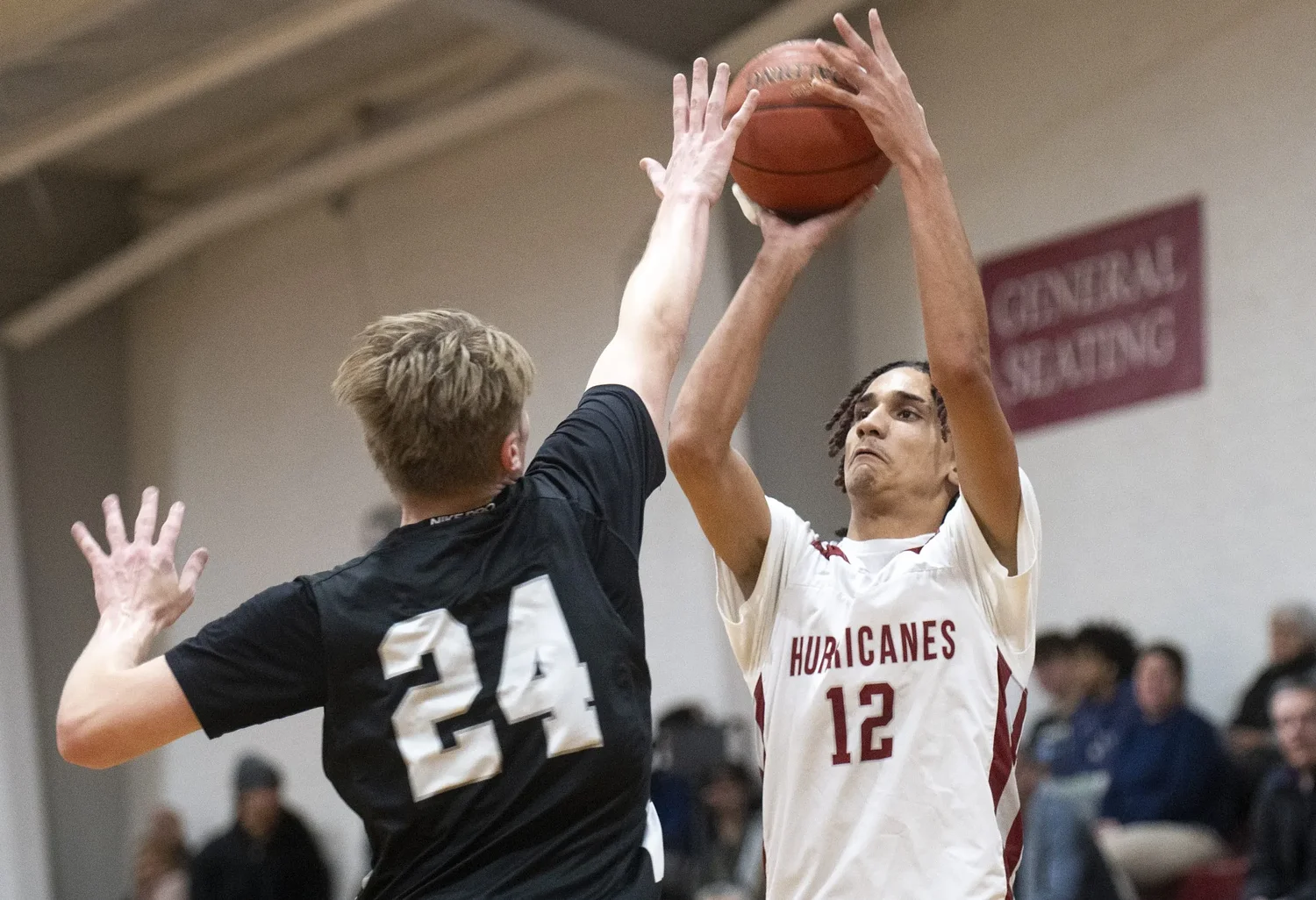 H.S. basketball: Amherst boys fall to Longmeadow in OT, 73-72