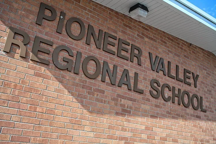 Pioneer Valley Regional School Honor Roll, Second Quarter