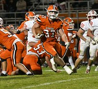 Caden Considine rushes for 3 TDs, Byron scores 63 points to roll past Oregon in Class 3A first-round game