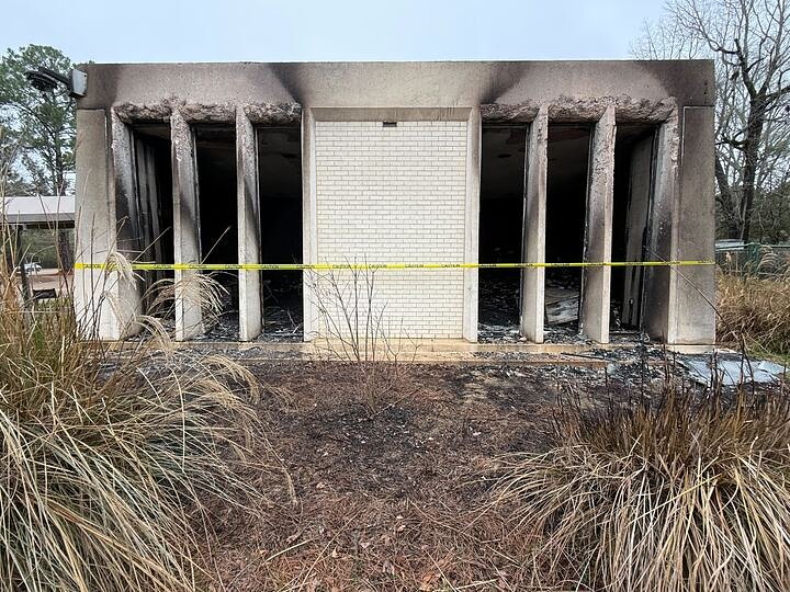 Suspect is indicted on federal arson charge in Mississippi synagogue attack