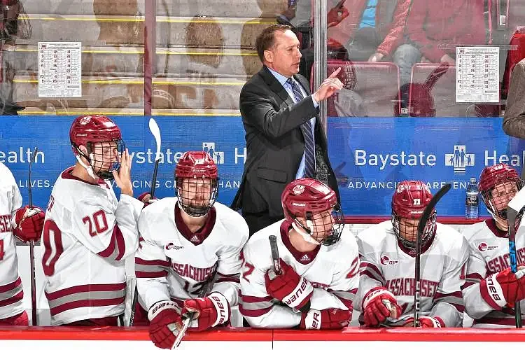 UMass hockey welcomes three transfers to boost forward lines