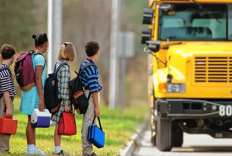 Pioneer Valley educators, town officials push for Chapter 70 reform