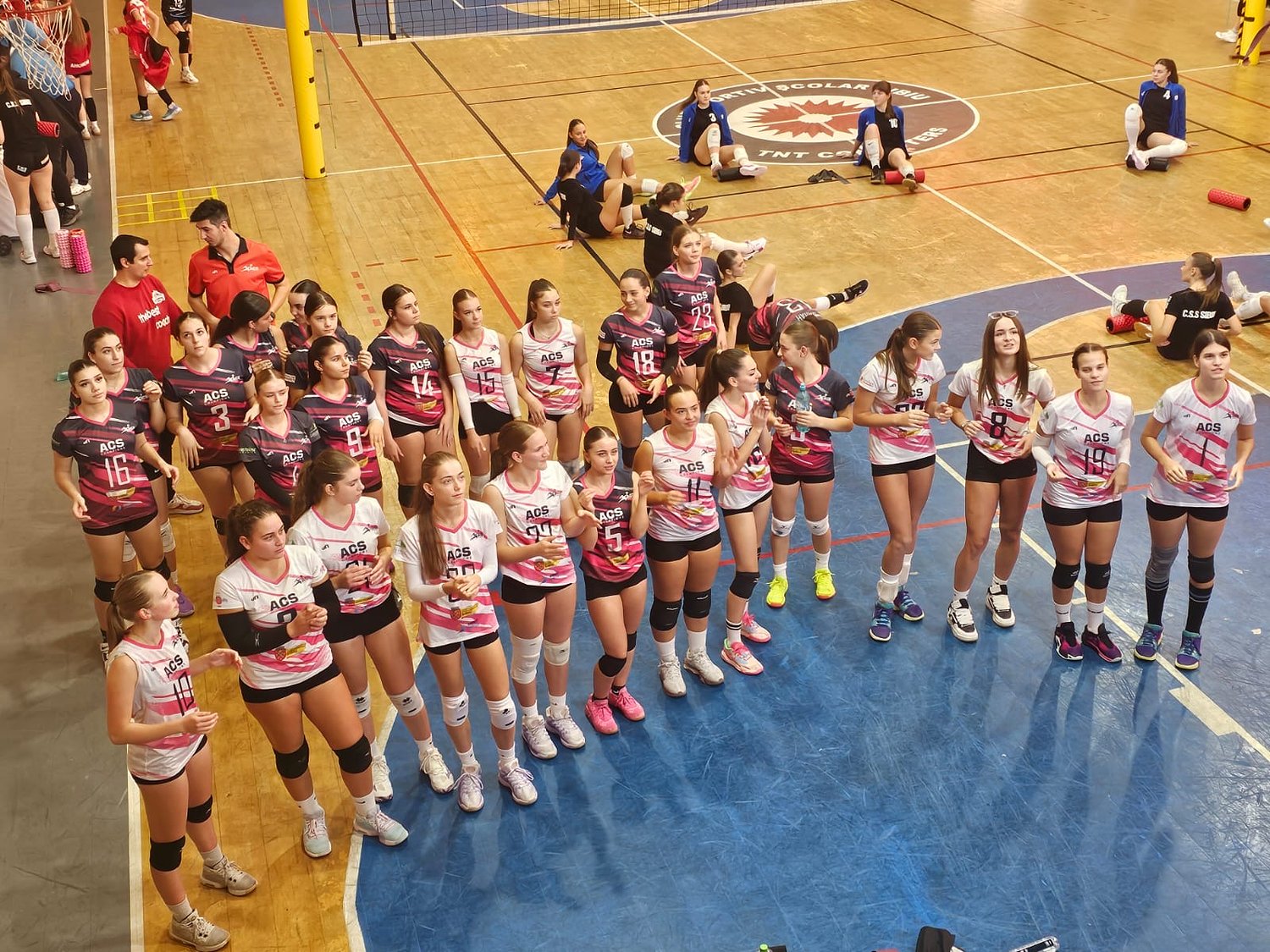 Champions Sibiu începe sezonul în forță: victorii și niciun set pierdut la U13, U15 și U17
