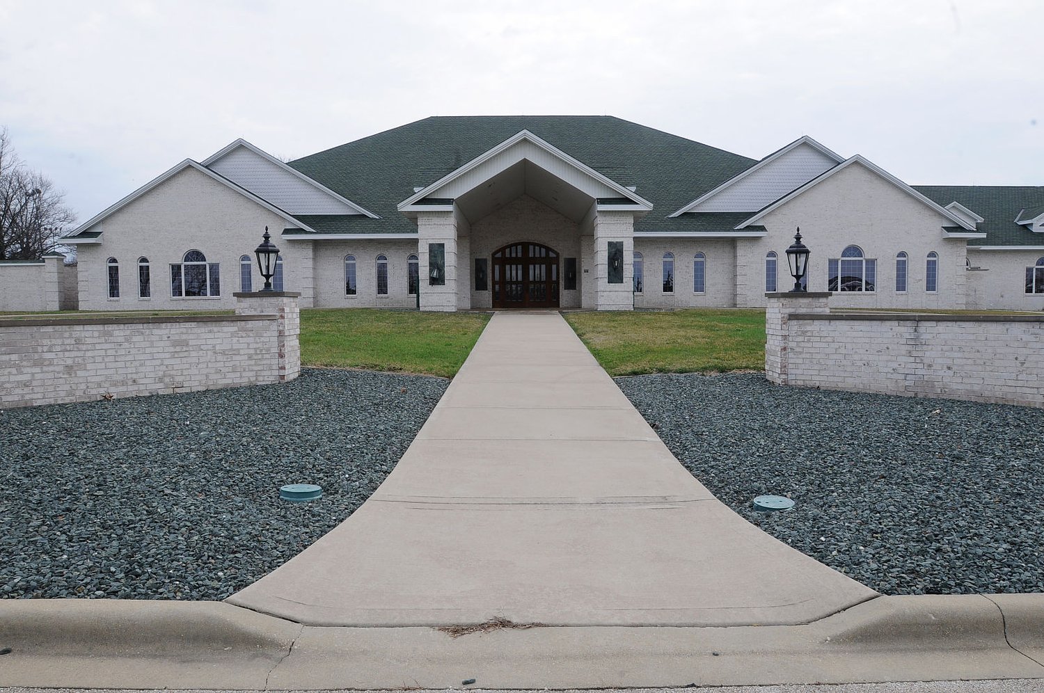 New adventure begins for Bon Vivant clubhouse in Bourbonnais