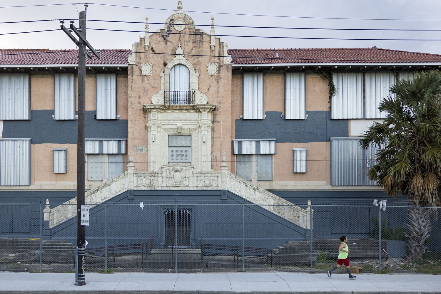 School board to extend redevelopment timeline for shuttered Augustine Middle School