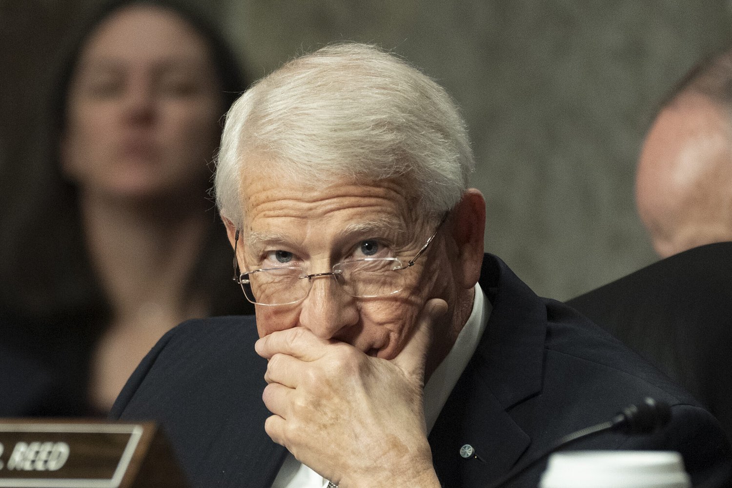 Sen. Wicker joins Democrat Reed to press Hegseth on U.S. boat strikes