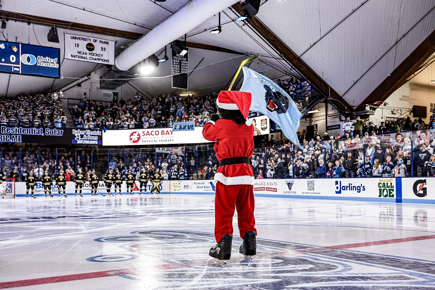 Christmas comes early for UMaine hockey fans with 7-2 win before holiday break