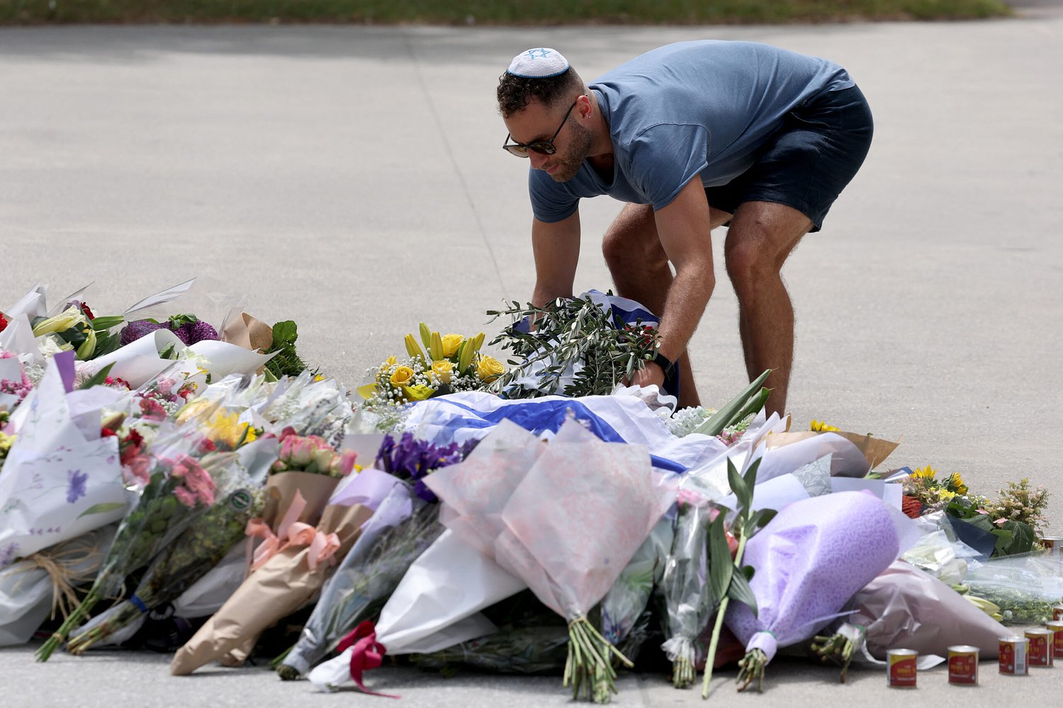 Sydney Hanukkah massacre leads New York Democrats to grapple with ‘globalize the intifada’ rhetoric