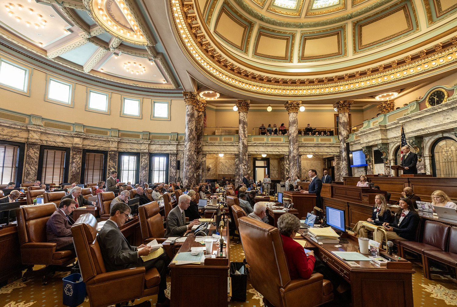 Legislature closes session with $253M 'Christmas tree' projects bill. See what was approved for your town, county or college