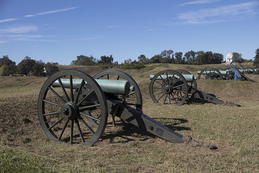 Donors keep Vicksburg military site open as government shutdown closes most national parks