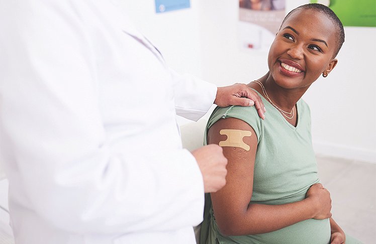 Many Doctors Concerned About New Federal COVID Vaccine Policy For Pregnant Patients