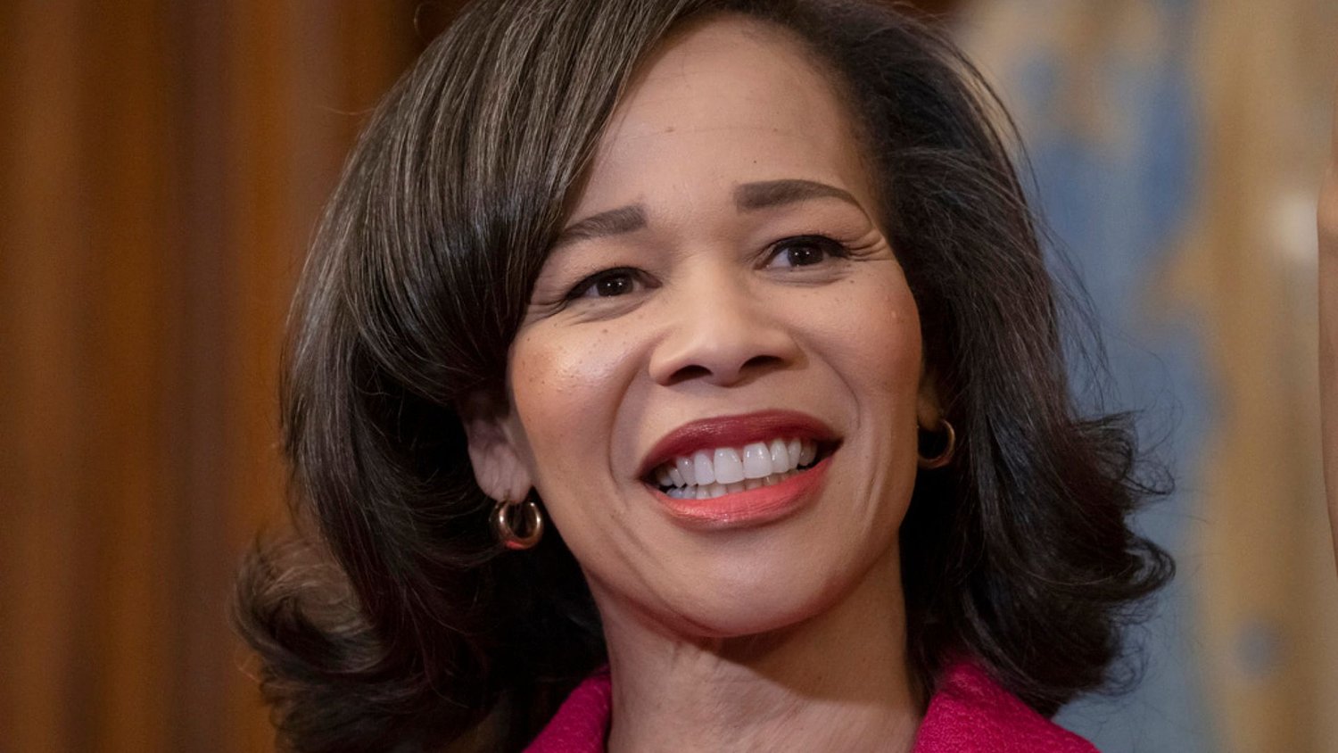 Sen. Blunt Rochester pushes for action on Black women’s pay gap 