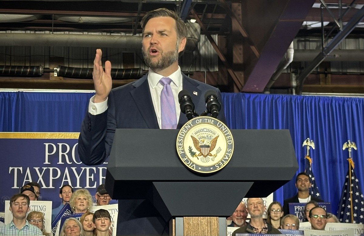 Watch: JD Vance's comments at Bangor event