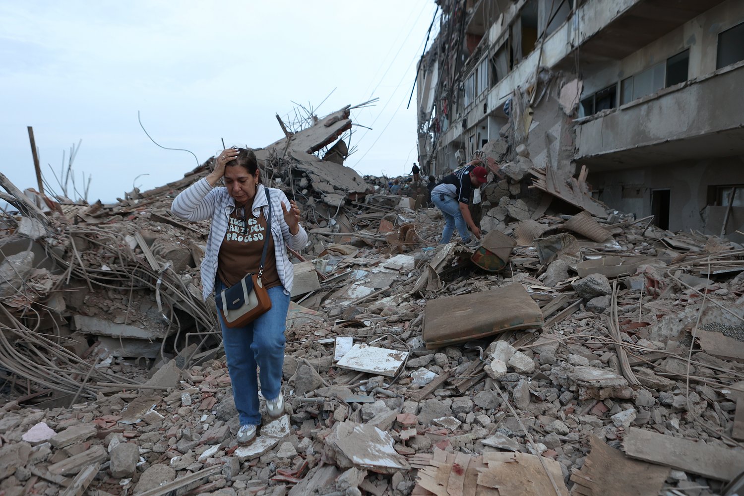 For Tigers pitcher, relief and heartbreak after Venezuela earthquakes