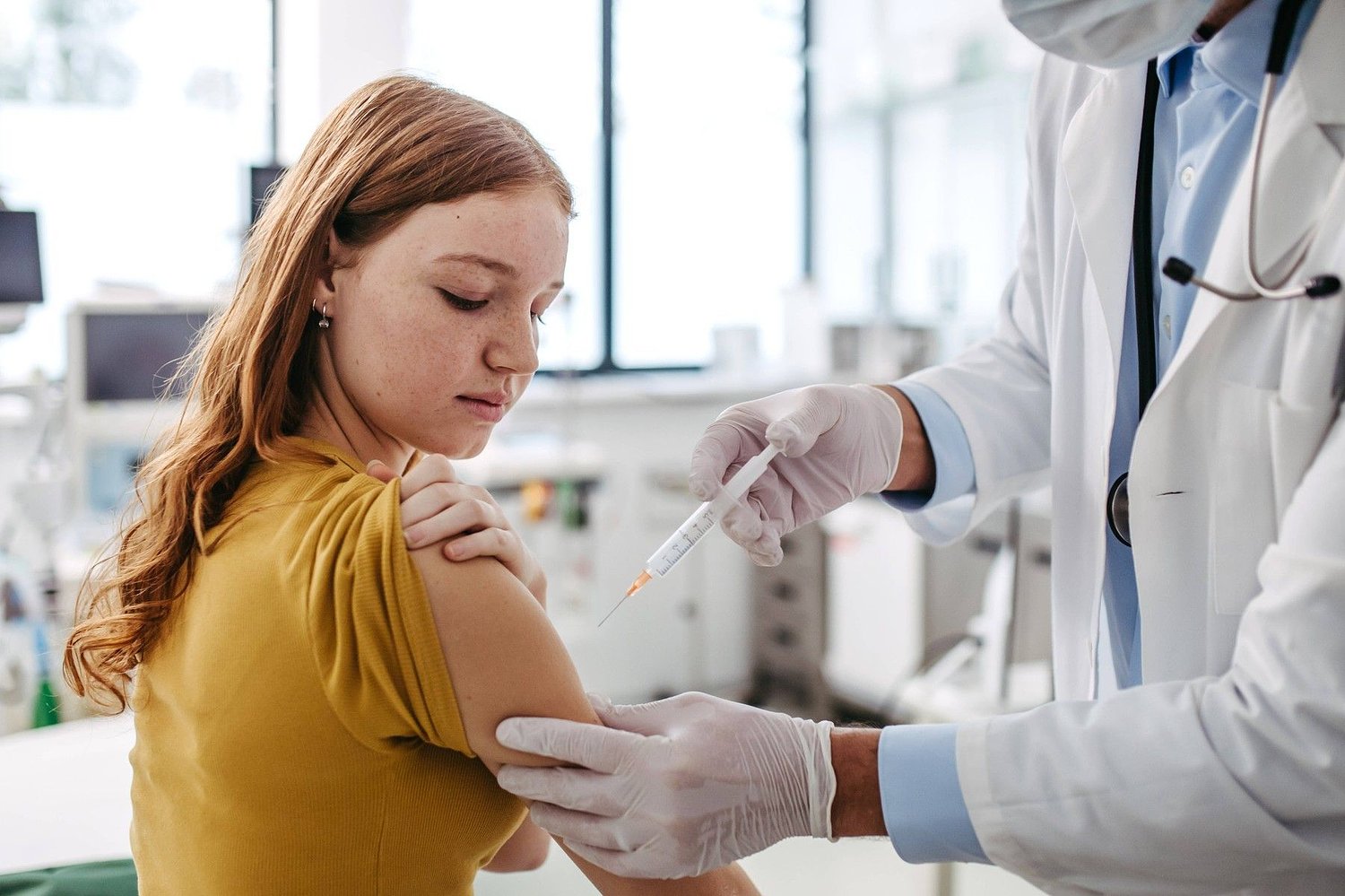 Dezinteres total: doar o persoană s-a vaccinat anti-HPV la centrul deschis în Sibiu