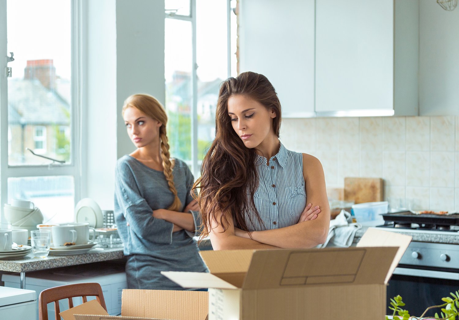 Dear Abby: Sister is ready to leave her husband for a wealthy, older man who is stringing her along