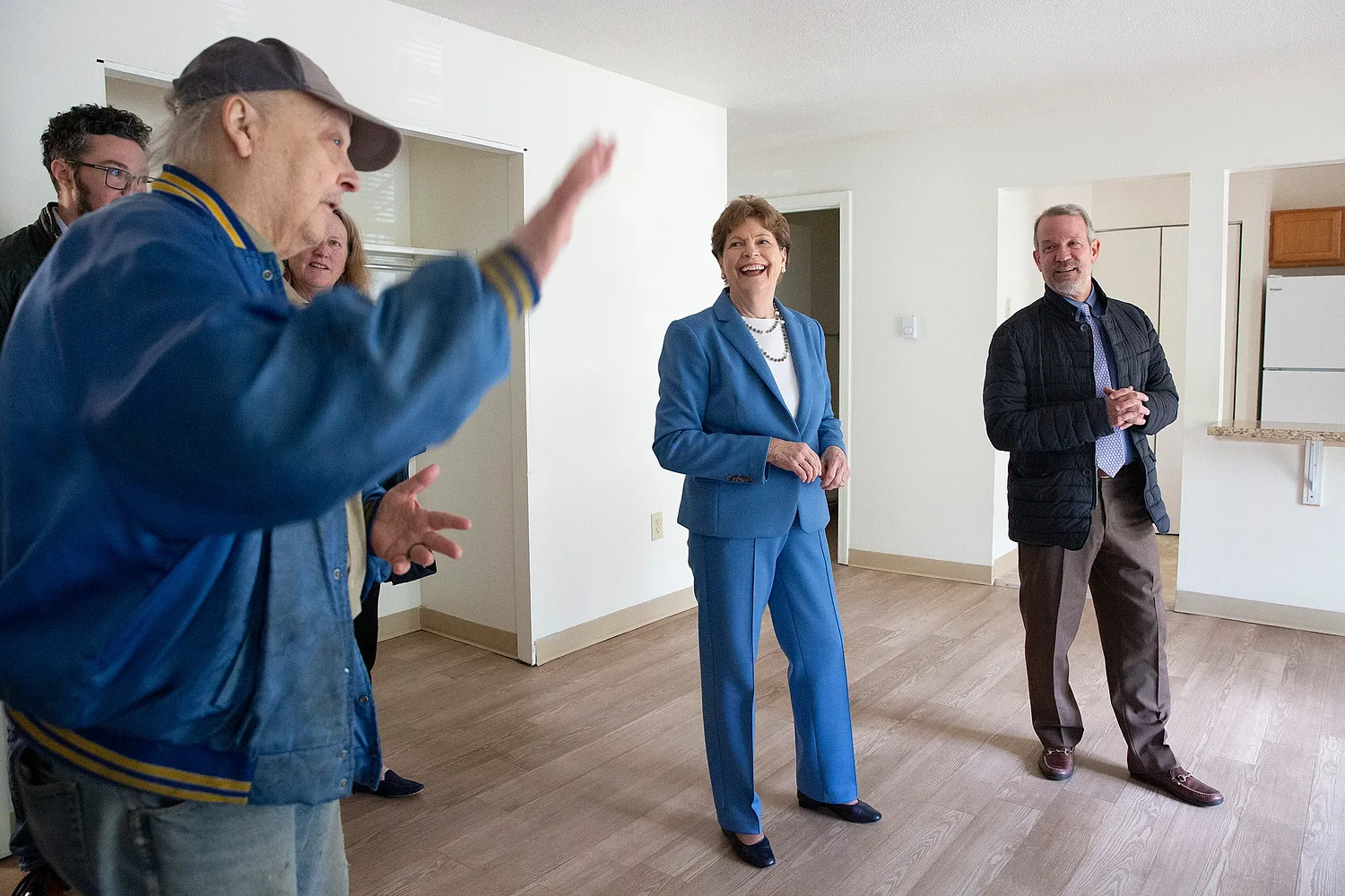 In Upper Valley visit, Shaheen calls for end to war in Iran