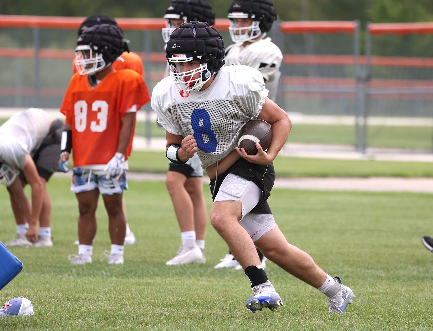 DeKalb County two thousand twenty-five football preview: Genoa-Kingston Cogs