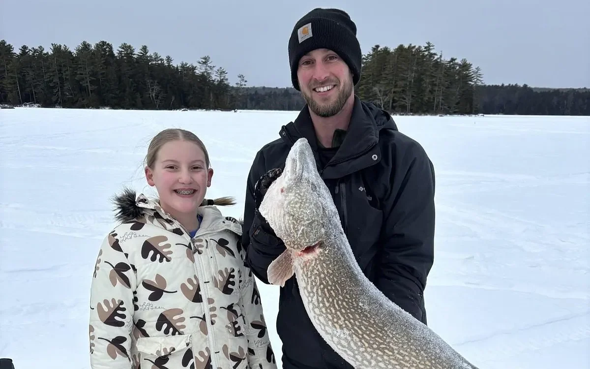 Belgrade Chains ice fishing derby attracts record of nearly 1,000 anglers  