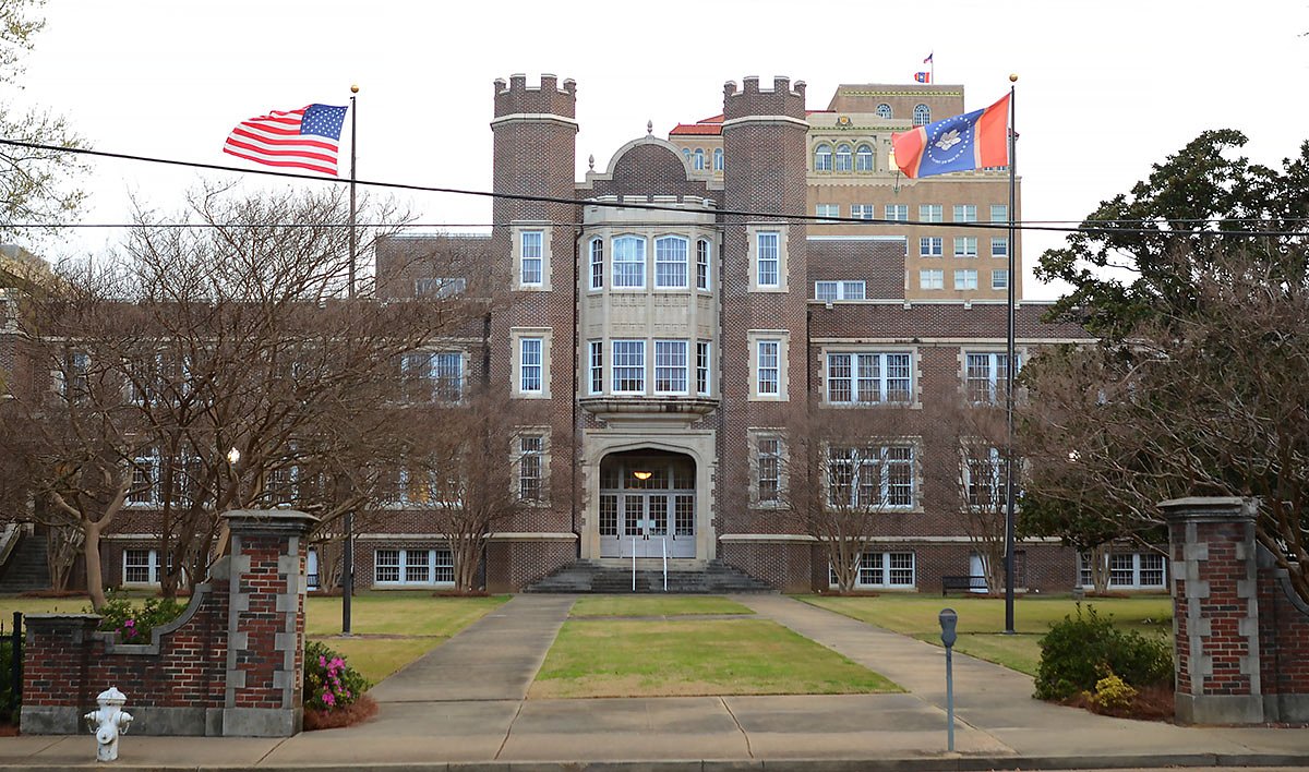 After years of fighting, Mississippi education is fully funded with little fanfare