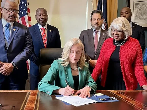 With budget amendments, Spanberger and General Assembly Democrats appear to have achieived peace