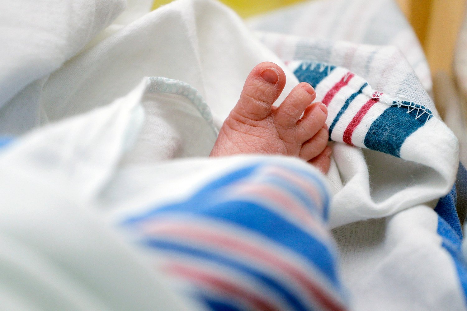 Portland water birth center abruptly closes doors after 27 years