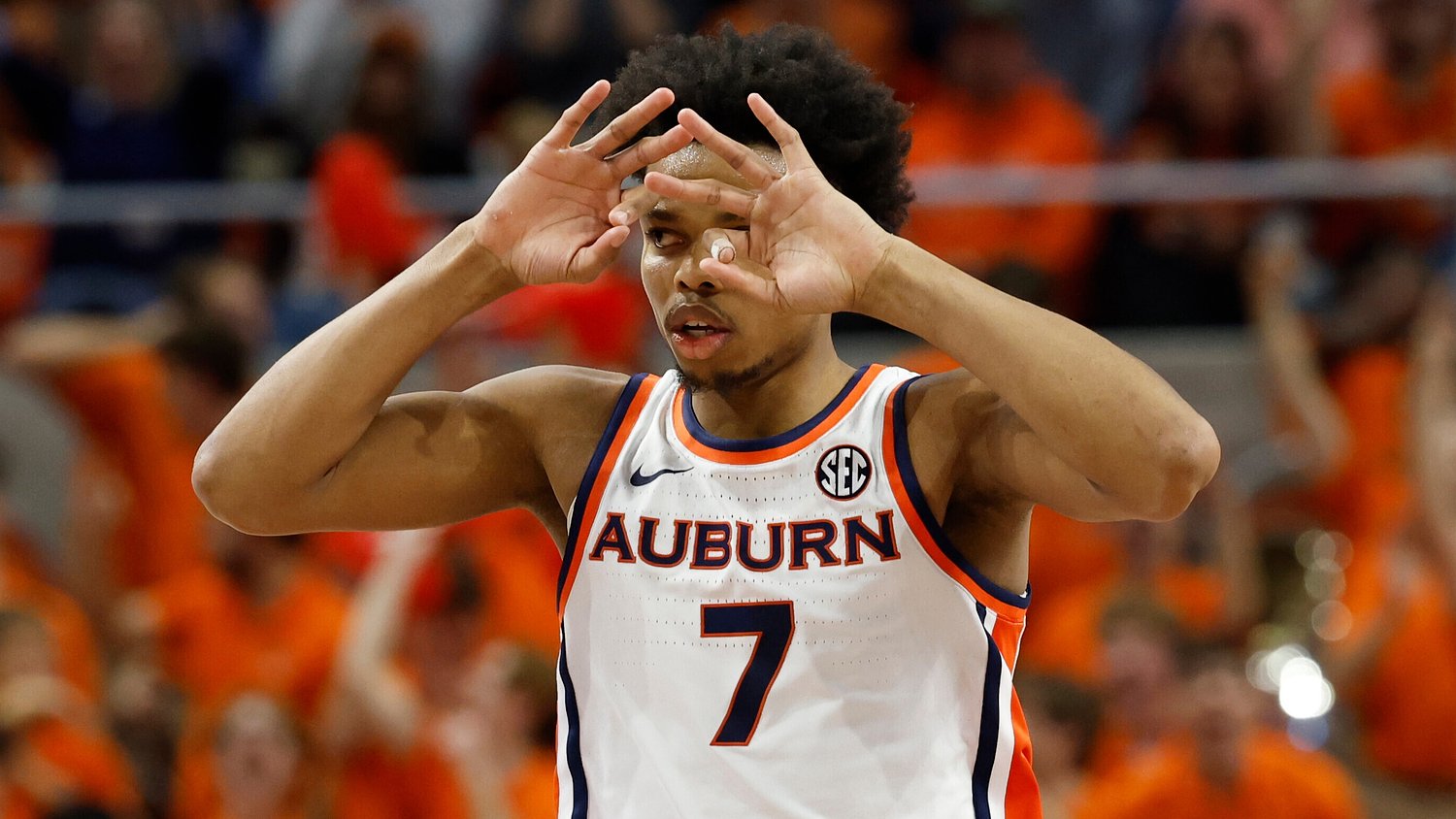 Miami Heat signs Auburn’s Keyshawn Hall to undrafted deal, per reports