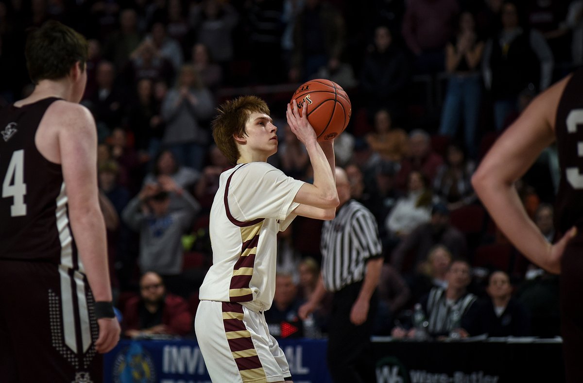 Watch another crazy finish in Maine high school basketball with heroics from Caribou