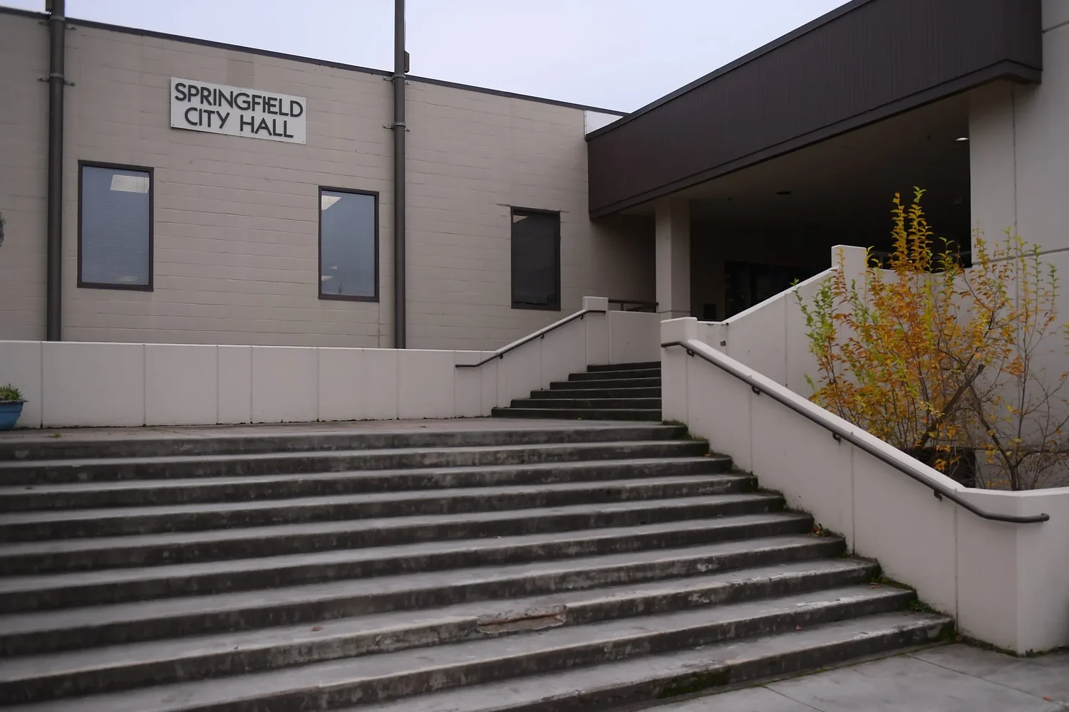 Springfield payroll tax moves forward amid proposed budget cut concerns