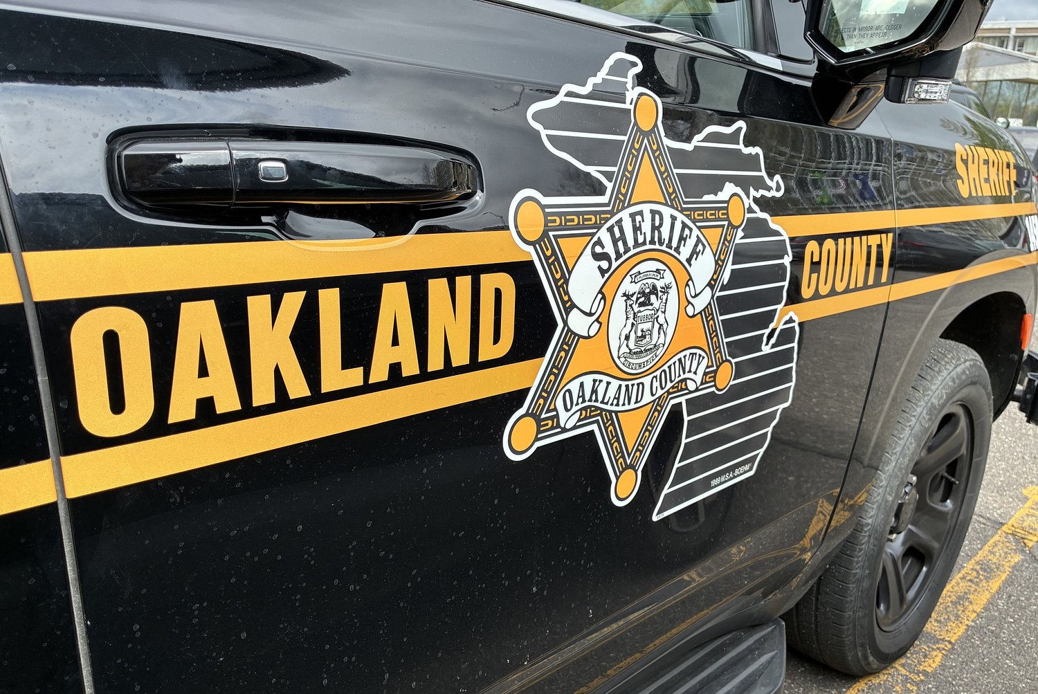 Driver critically injured in Oxford Township crash with semi
