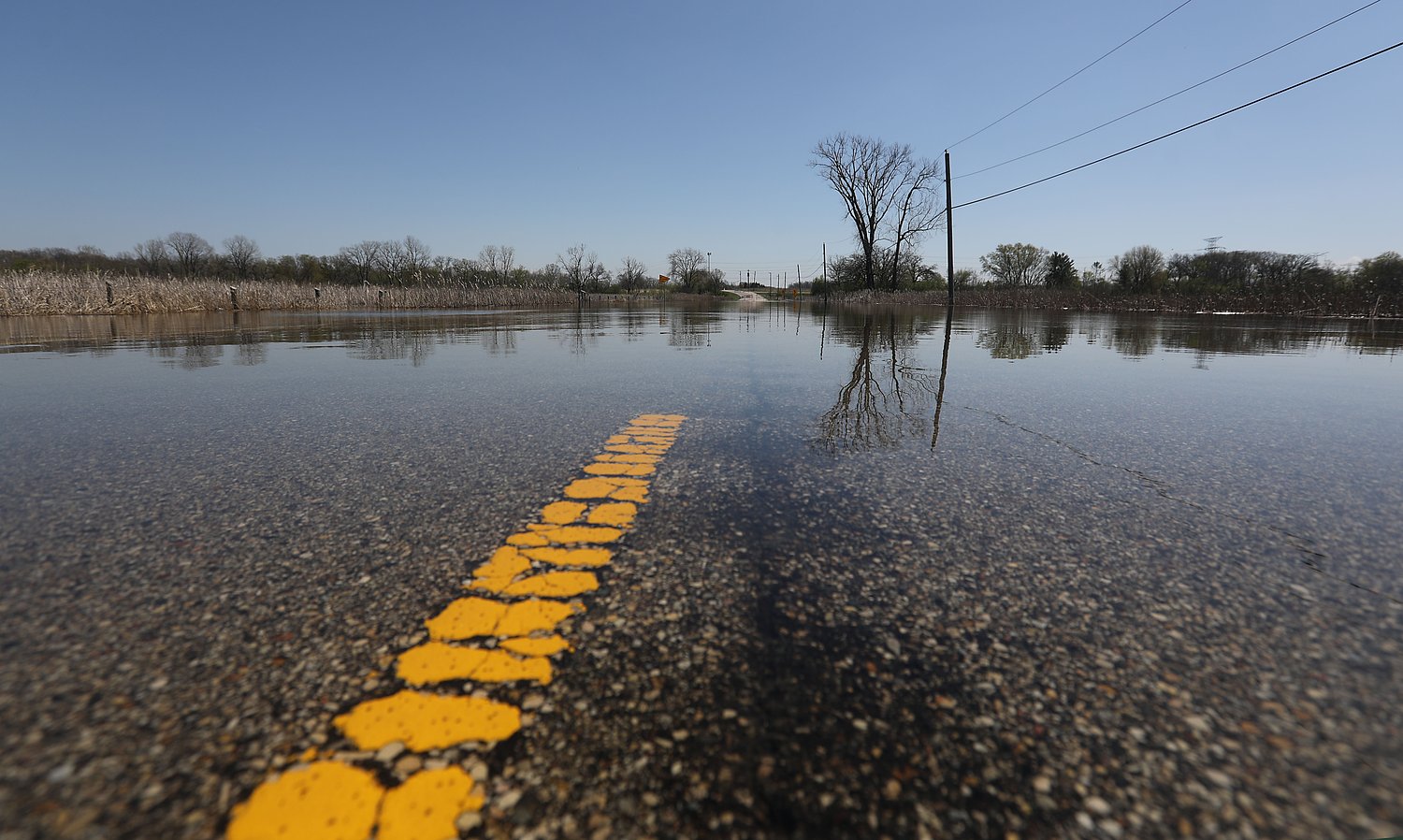 Survey crews headed to Chain O’ Lakes, Fox River to size up flood hazards