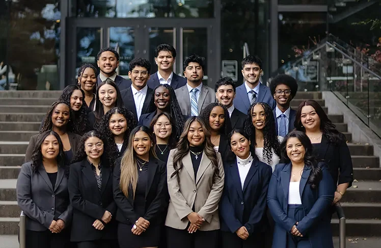 UW Foster School Of Business Program Uplifts Marginalized Students In Their Transition To Higher Education