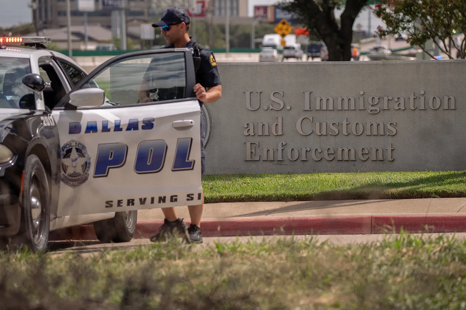 Austin, Dallas revise police policy allowing more ICE cooperation after Abbott funding cut threat