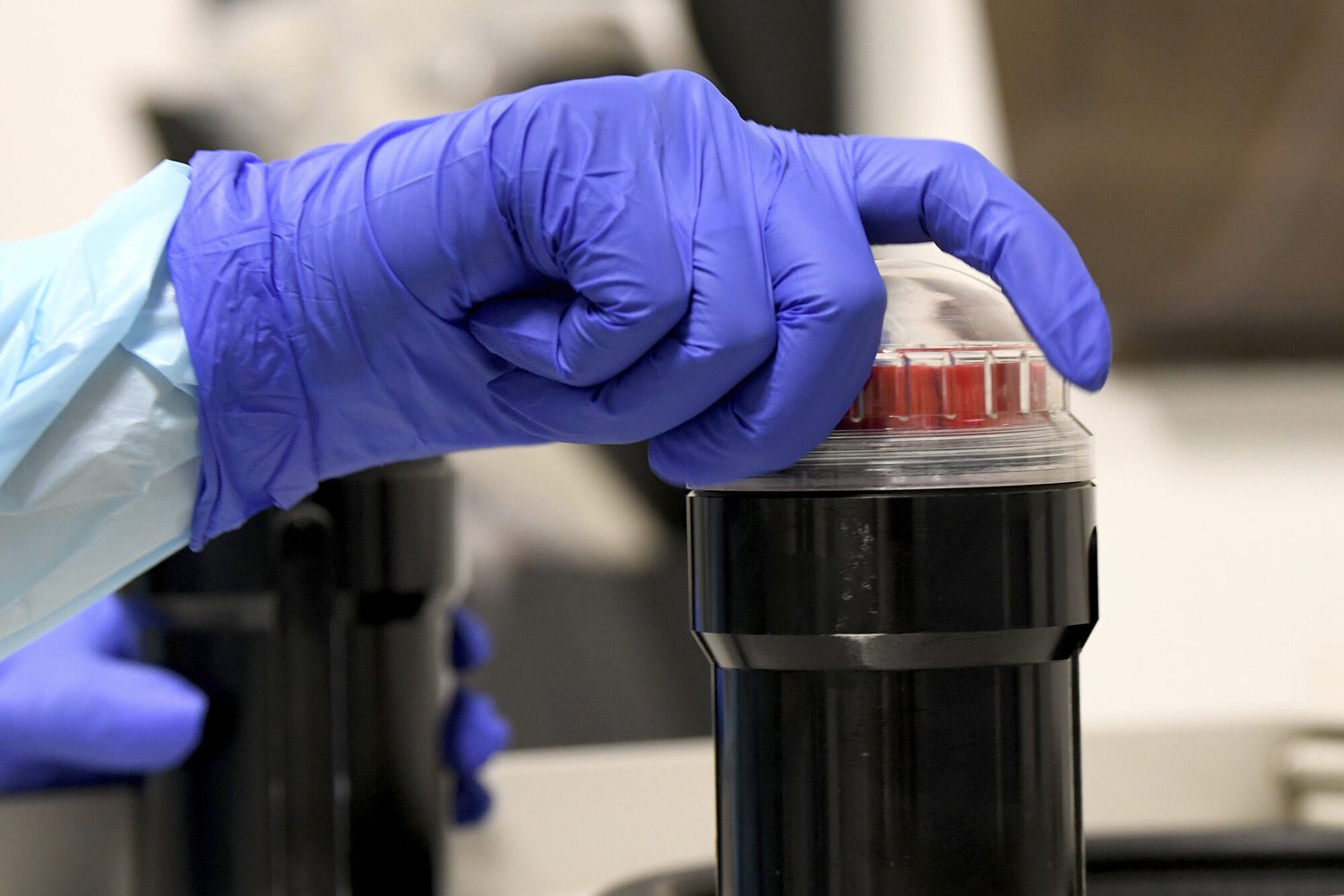 Mississippi lab temporarily outsources some public health testing services