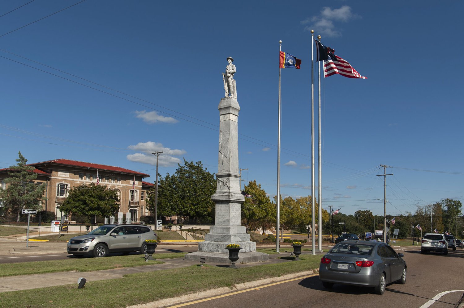 Public zoning meeting scheduled for battery storage proposal in Brandon