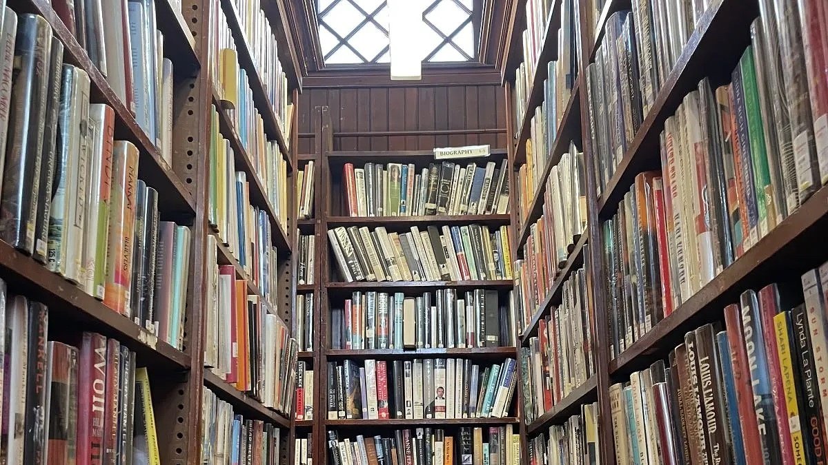 Maine Library Commission unveils draft rule that could restrict libraries’ access to state support