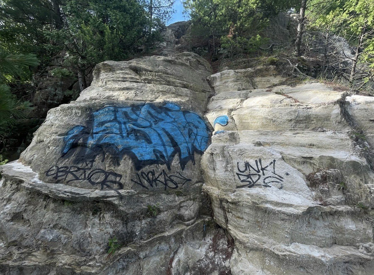 Visitors urged to report damage at Starved Rock, Matthiessen