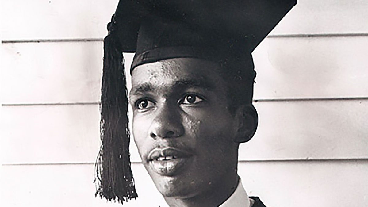 1958: Ernest Green graduates from Central High School
