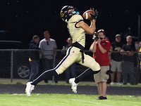 Ben Anderson’s breakout game leads Sycamore past Rochelle in early, crucial I-8 battle