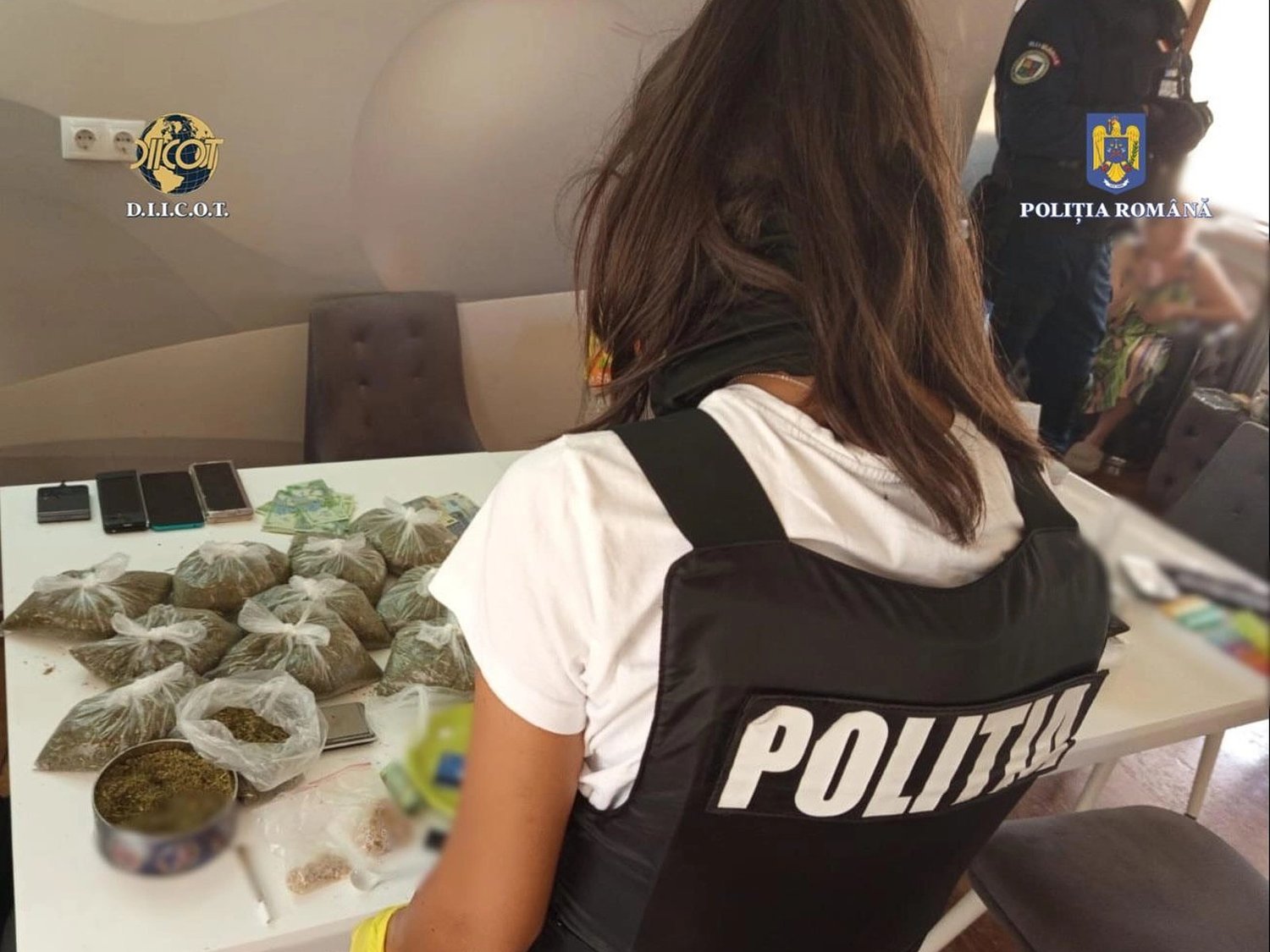 Traficantă de droguri din Sibiu condamnată la ani grei de pușcărie
