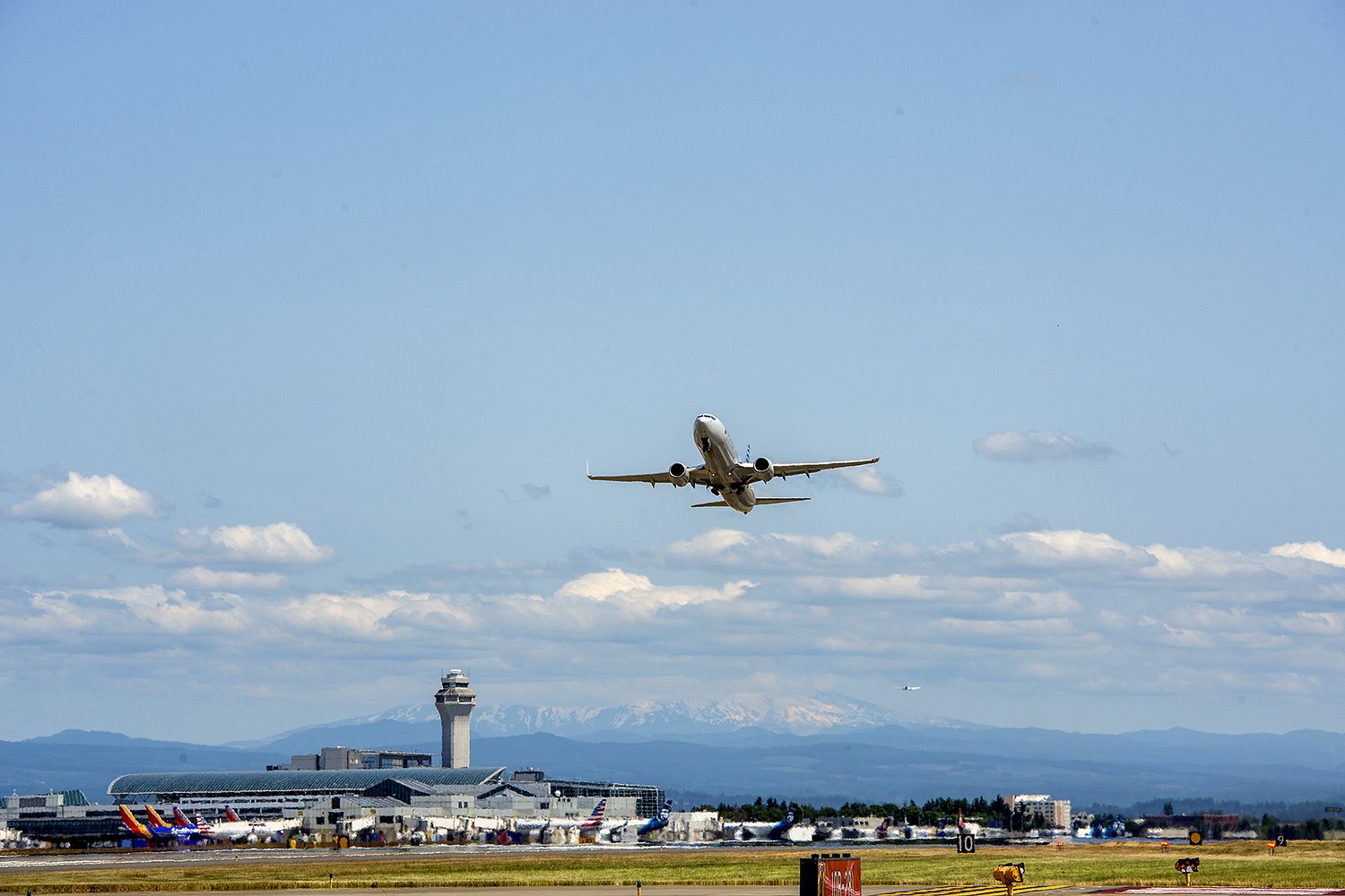 Oregon sees drop in Canadian tourists following Trump tensions