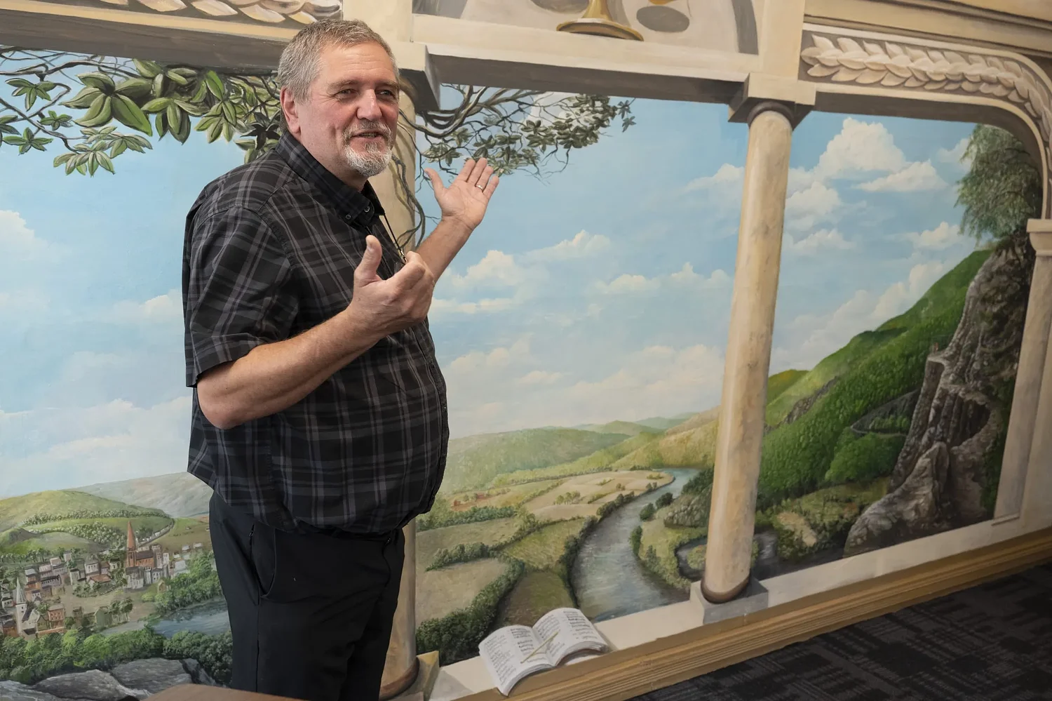 Long-lost courthouse mural finds new life in Northampton