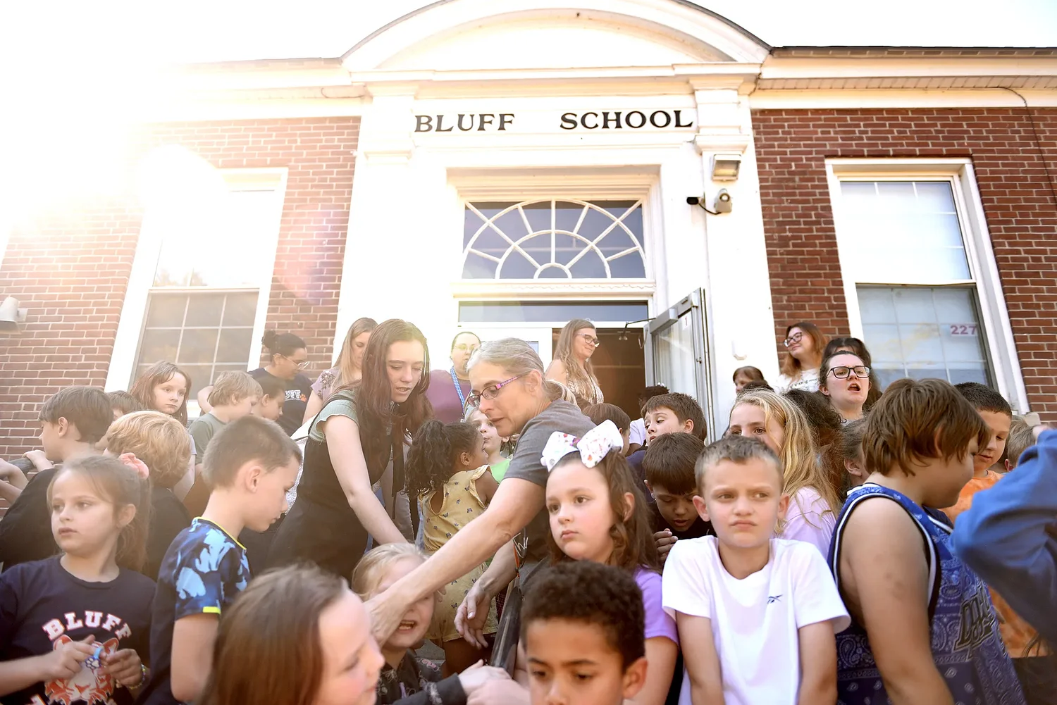 Bluff Elementary teachers and students forced to relocate amid financial crisis