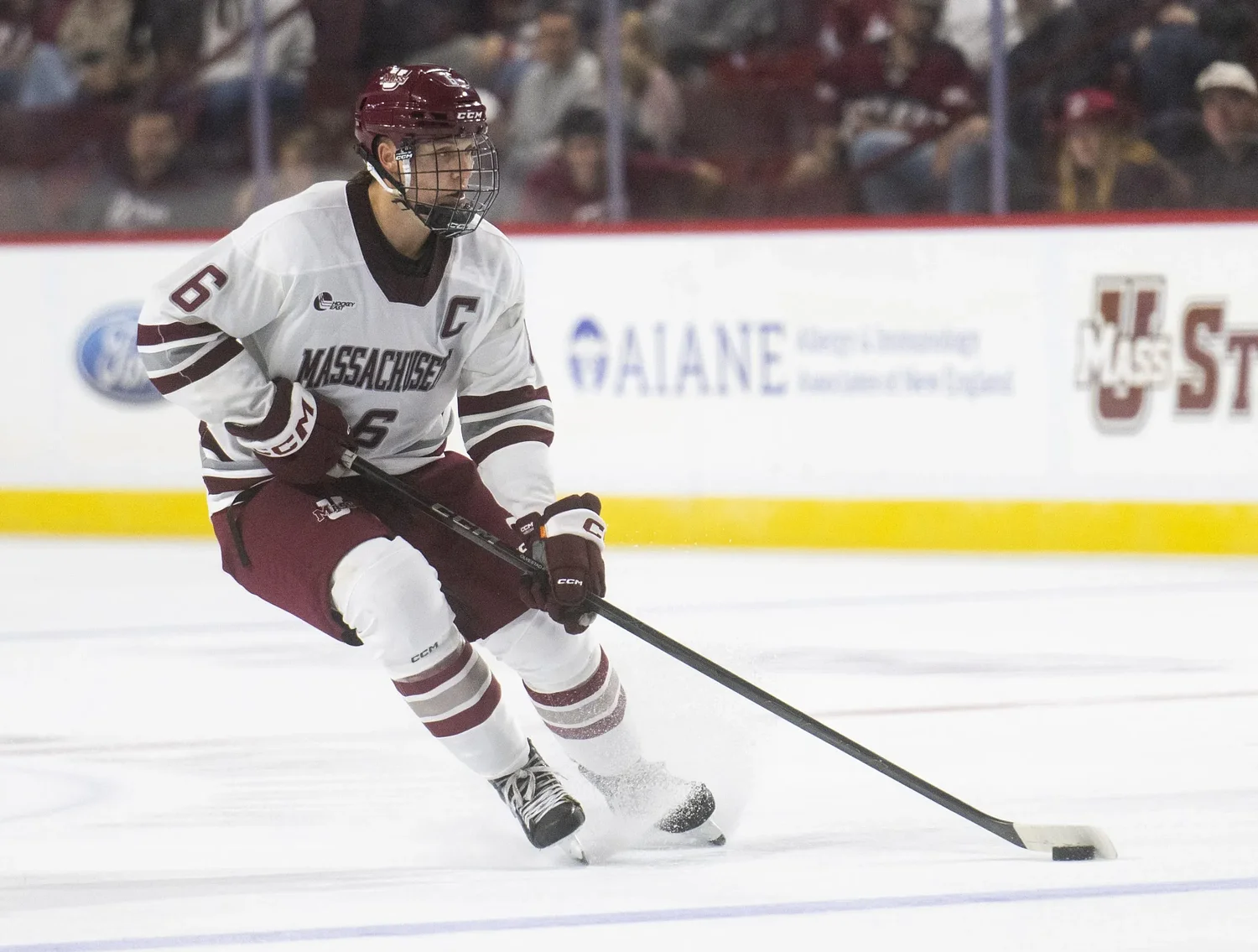 UMass hockey prepares for first-ever matchup against Stonehill