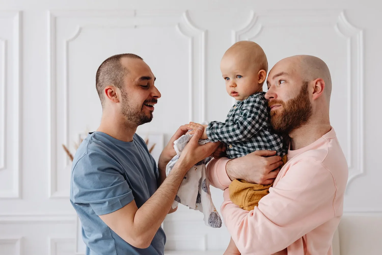 Jewish Fertility Foundation awards surrogacy grants to same-sex couples
