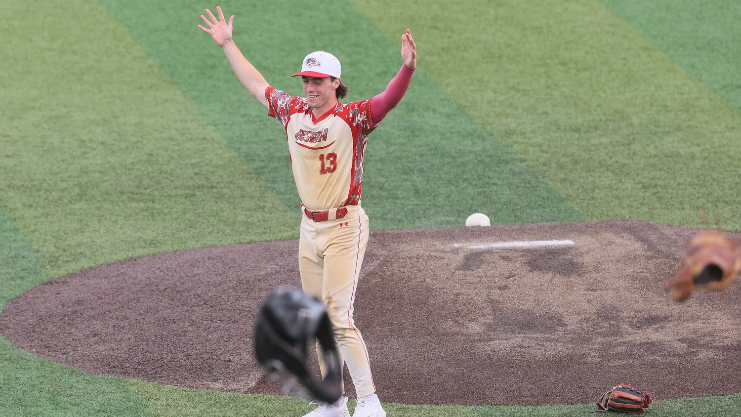 WATCH: Pt. Pleasant Beach celebrates, plus highlights from the Group 1 baseball final