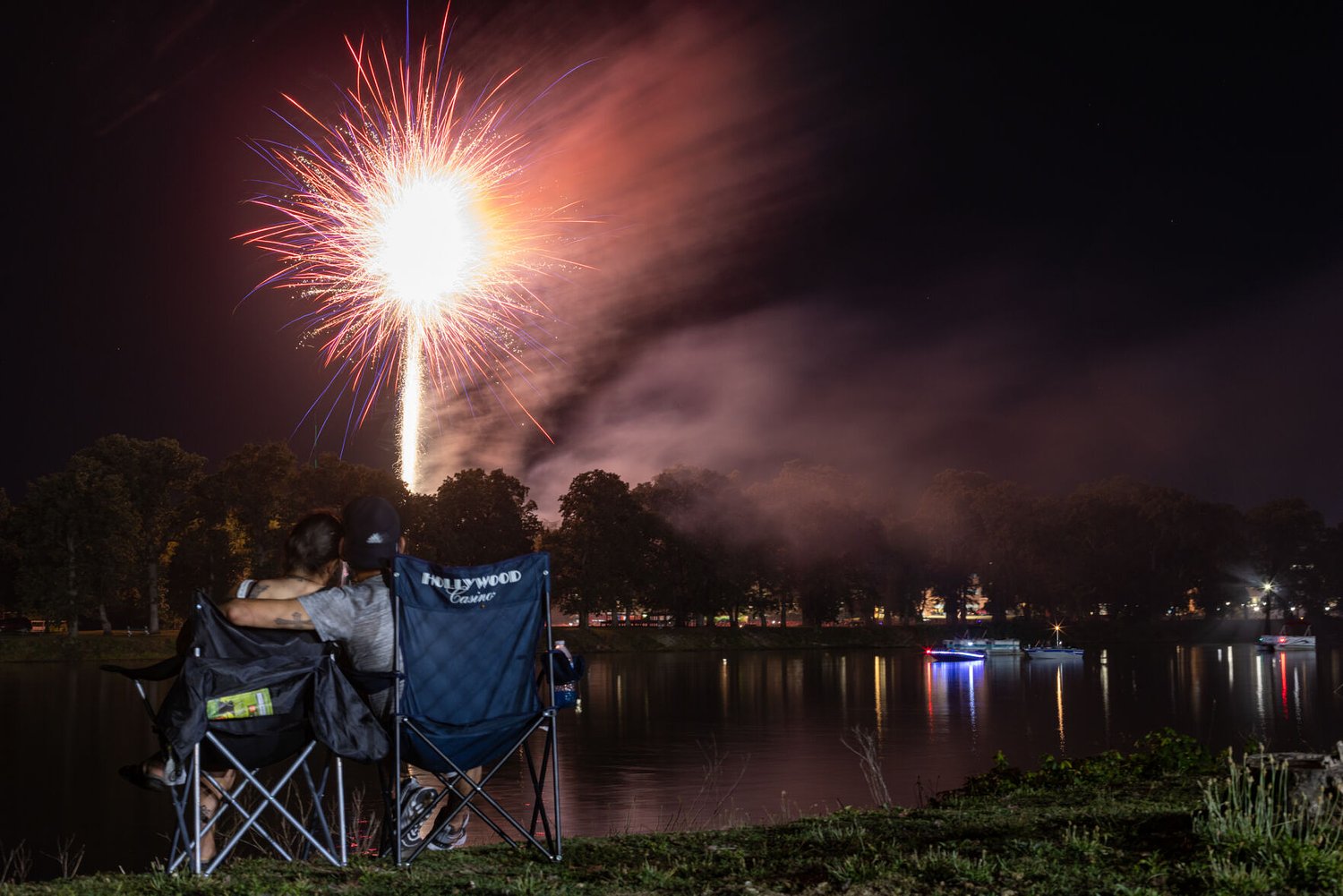 Kankakee celebrates Independence Day with live music and fireworks along the river