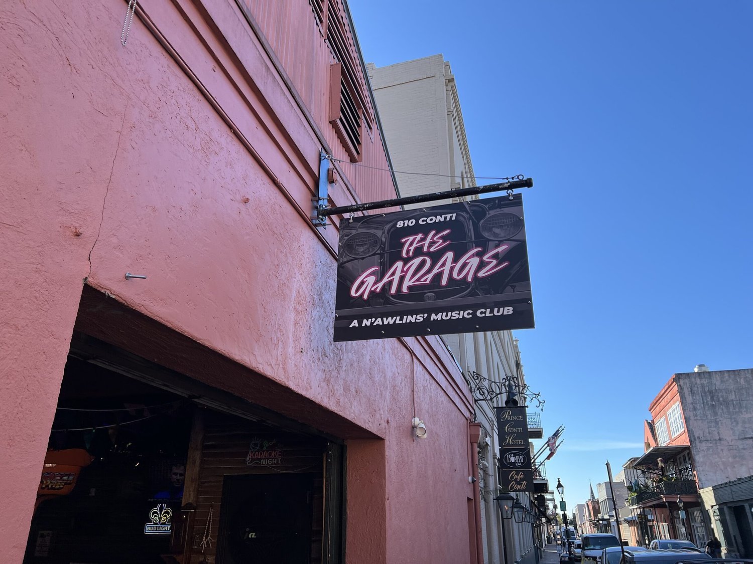 New Orleans bar accused of playing copyrighted music without permission in federal suit